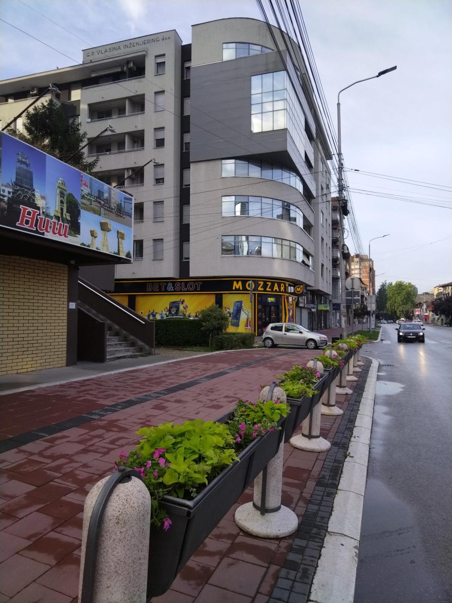 Naissa Apartment Ni Buitenkant foto