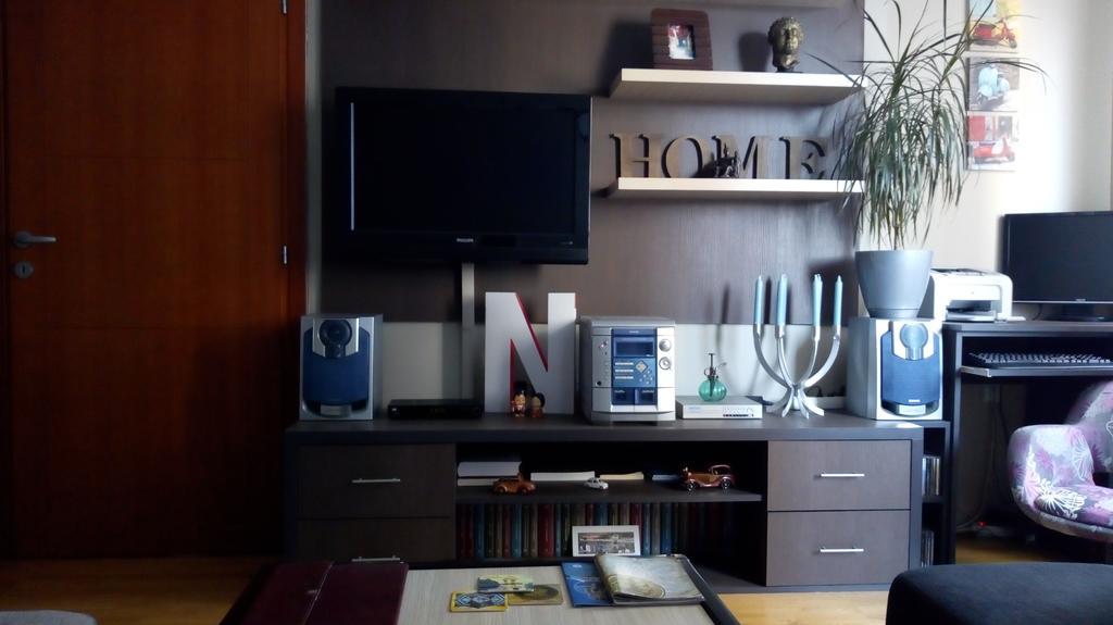 Naissa Apartment Ni Buitenkant foto