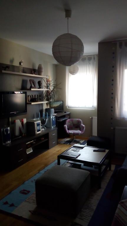 Naissa Apartment Ni Buitenkant foto