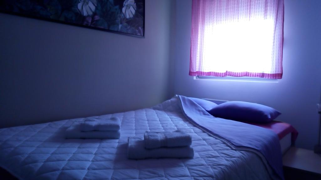 Naissa Apartment Ni Buitenkant foto